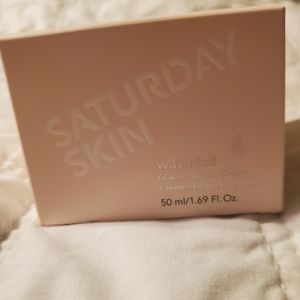 Saturday Skin Waterfall Glacier Water Cream